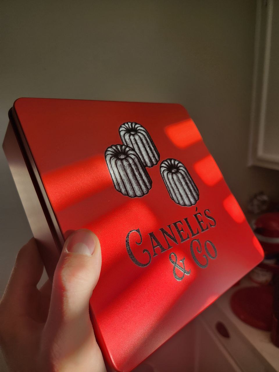 16-Piece Canelé Gift Tin Box