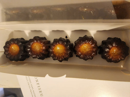 10 Small Canelé de Bordeaux Gift Box